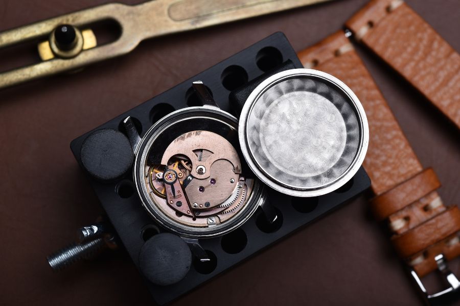 Ticking Styles Exploring the Different Type of Watches Movement